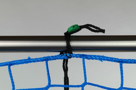 Gerüstnetze mit Gurten befestigen
